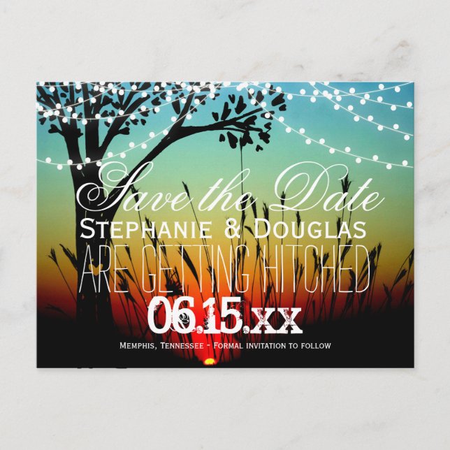 Carte Postale Faire-part Rustic String Lights Sunset Enregistrer la date Ca (Devant)