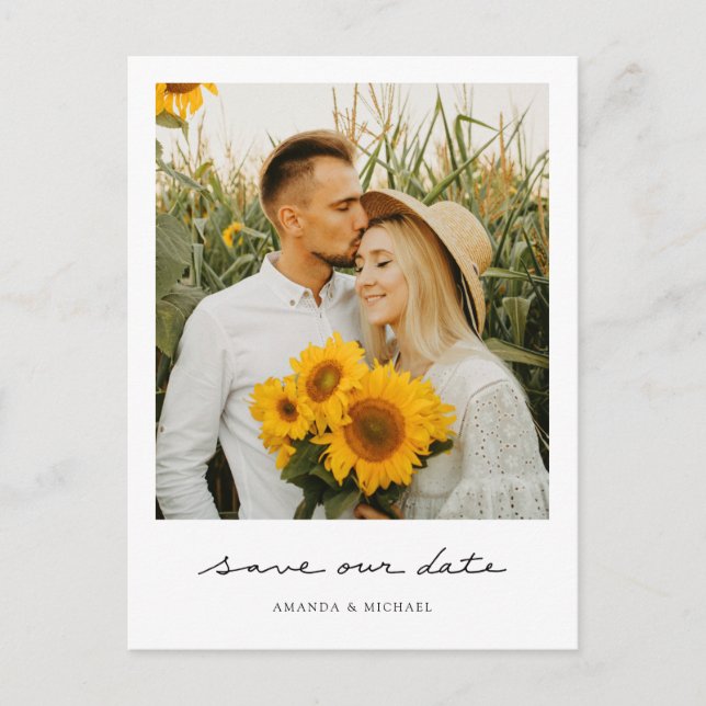 Carte Postale Faire-part Simple Modern Script Photo Enregistrer le Mariage  (Devant)