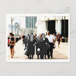 Carte Postale Famille sur la promenade