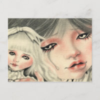 Carte postale fausse poupée triste