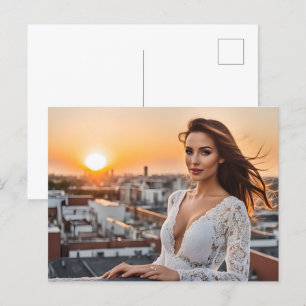 Carte Postale Femme chaude sur le toit