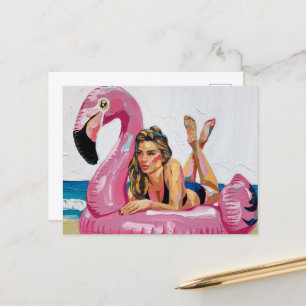 Carte Postale Femme d'été sur un Flamant rose flottant à la plag