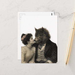 Carte Postale Femme Vintage et Loup-Garou en Amour