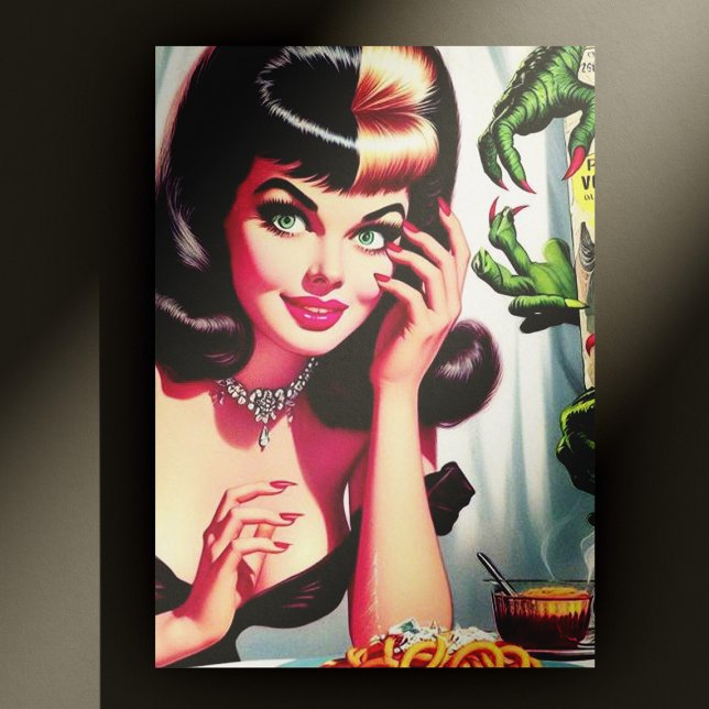 Carte Postale Femme vintage Vampire (Créateur téléchargé)