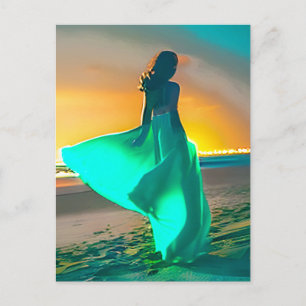 Carte Postale Femmes en bleu turquoise sur une plage de nuit