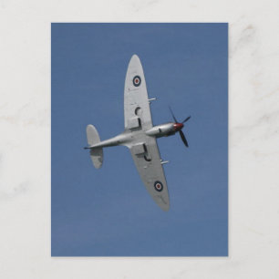 Carte Postale Feu Spitfire En Vol.