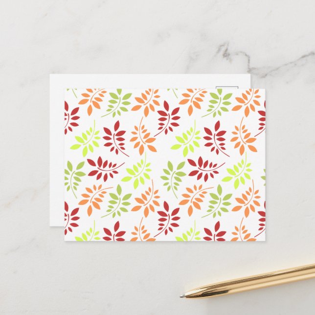 Carte Postale Feuilles d'automne colorées aux tons chauds (Devant/Arrière en situation)
