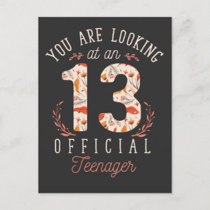 Carte Postale Fille 13e anniversaire en regardant un adolescent 