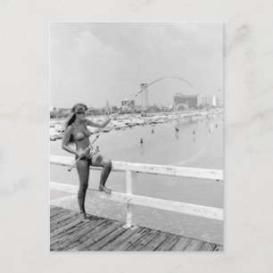 Carte Postale Fille en bikini Pêche  Plage de Daytona Floride