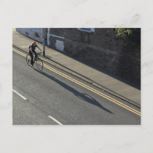 Carte Postale Fille en vélo
