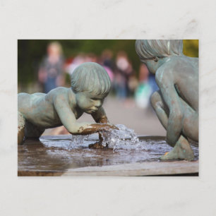 Carte Postale Fontaine pour enfants