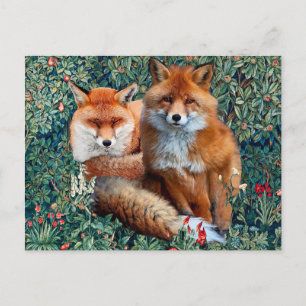 CARTE POSTALE FOXES ROUGES PARMI LA VERDURE, LE FOLIAGE ET LES F