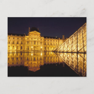 Carte Postale France, Paris, Musée du Louvre la nuit.