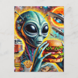 Carte Postale Funky Alien Mange Cheeseburger et Fries Collage