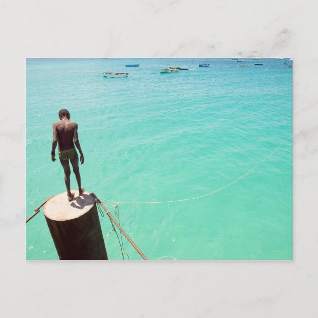 Carte Postale Garçon Et Eau Bleue (Devant)