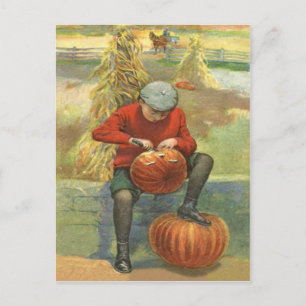 Carte Postale Garçon sculptant une citrouille de Jack O Lantern