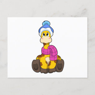 Carte Postale Girafe en hiver avec Casquette et écorce