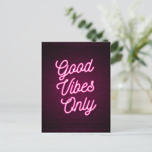 Carte Postale Good Vibes uniquement (rose)