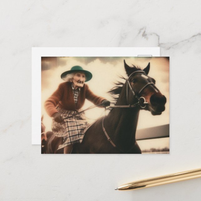 Carte Postale Grand-mère et son cheval de course (Devant/Arrière en situation)