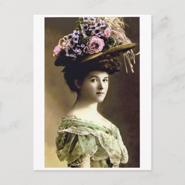 Carte Postale Grande dame Casquette victorienne (Devant)