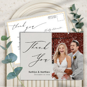 Carte Postale Gris Élégant Script moderne Mariage photo Merci