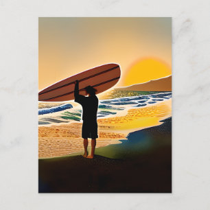 Carte Postale Guy sur la plage avec Surf Board à Sunset