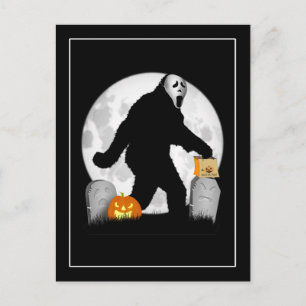 Carte Postale Halloween Squatchin'
