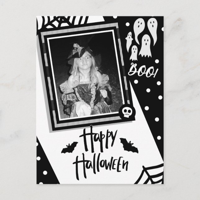 Carte Postale Halloween Whimsical Black & White Skull Photo (Devant)