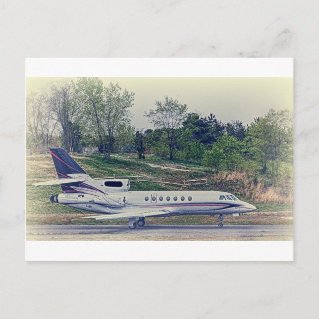 Carte Postale HDRBlackTailPlaneRedStripesOnRunway-.jpg (Devant)