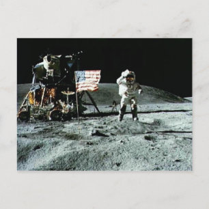 Carte Postale Homme historique sur la lune
