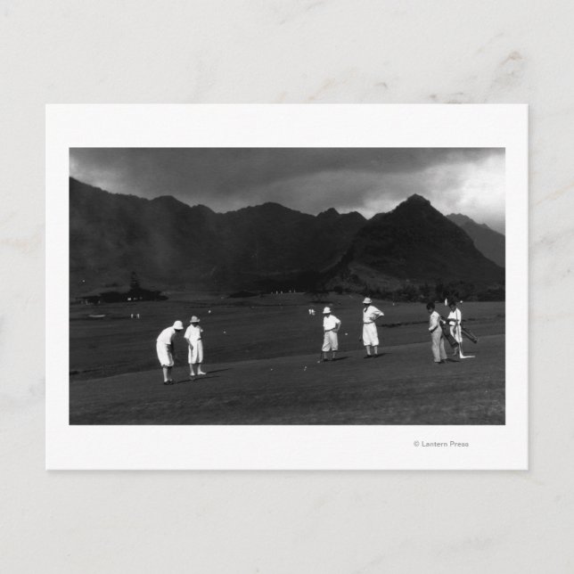 Carte Postale Honolulu, Hawaii - Les golfeurs jouent à la campag (Devant)