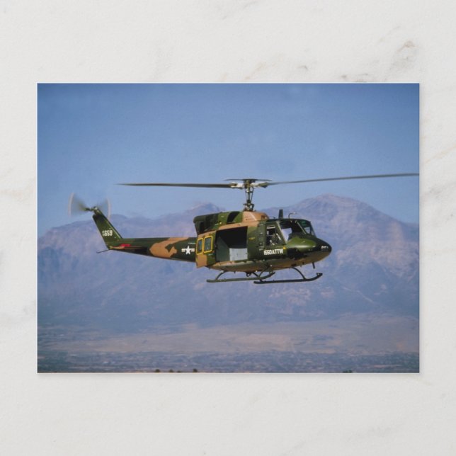 Carte Postale Huey double UH-1N (Devant)