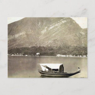Carte Postale Image vintage du lac de Côme, bateau traditionnel 