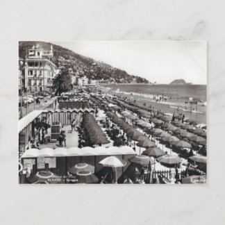 Carte Postale Italie, Alassio, Parasols sur la plage