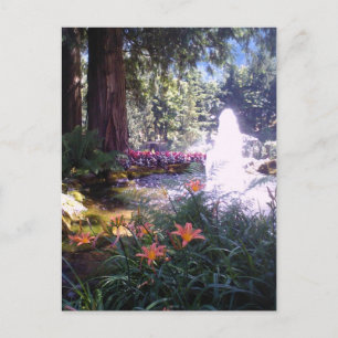 Carte Postale Jardin pittoresque et fontaine d'eau