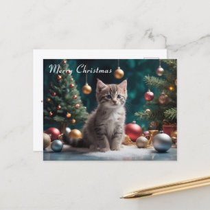 Carte Postale Jouer Kitten de Noël par l'arbre avec ornement