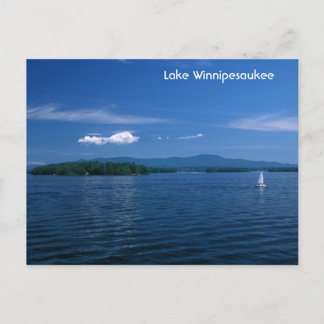 Carte Postale Jour d'été du lac Winnipesaukee (Devant)
