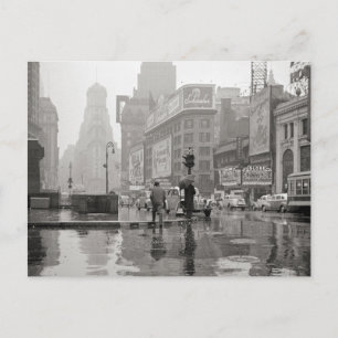 Carte Postale Journée pluvieuse à Times Square, 1943