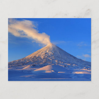 Carte Postale Kamchatka active le volcan Klyuchevskoy au lever d