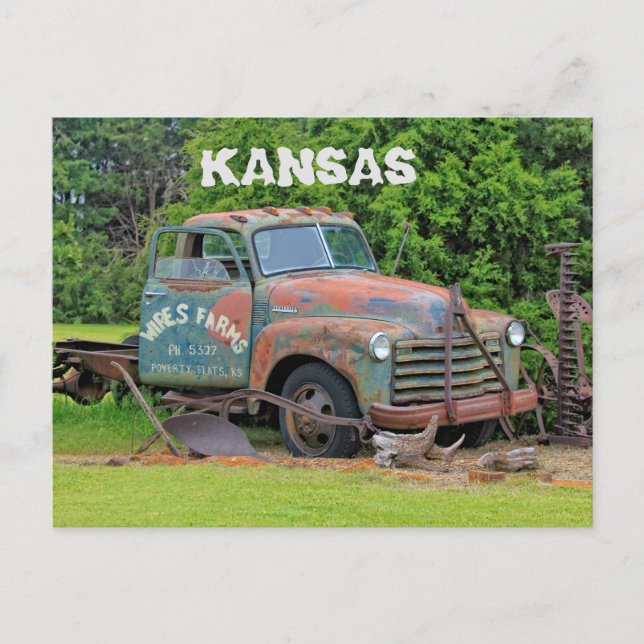 Carte postale Kansas Old Farm Equipment (Devant)