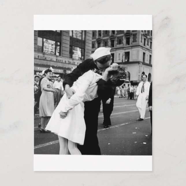Carte Postale Kissing War Goodbye at Times Carré (Devant)