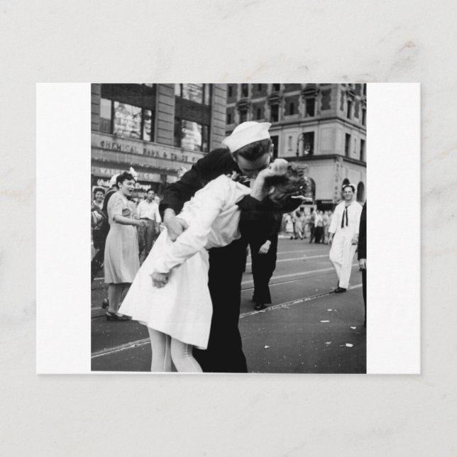 Carte Postale Kissing War Goodbye at Times Carré (Devant)