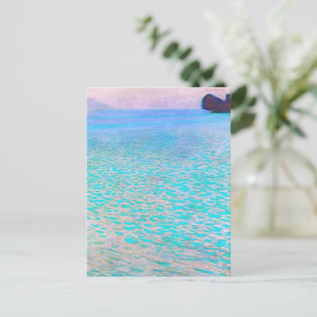 Carte Postale La célèbre peinture de Gustav Klimt's Attersee. (Debout devant)