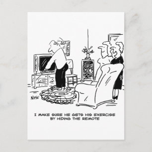 Carte Postale La femme cache la télécommande