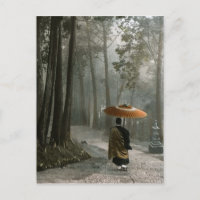 La lumière passe au-delà tandis que le moine desce