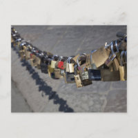 la nouvelle tradition des "écluses d'amour" attach
