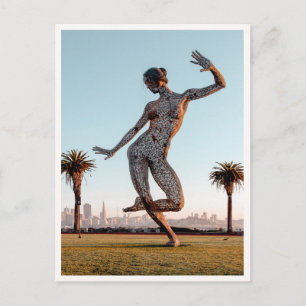 Carte Postale La sculpture de la femme dansante de Marina San Fr