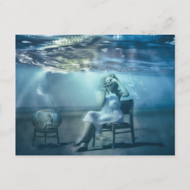 Carte Postale La vie dans un Bowl d'or art surréel (Devant)