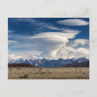 Carte Postale L'Argentine - nuages de soucoupe au-dessus de la
