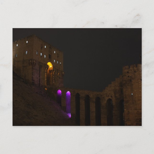 Carte Postale Le château de la citadelle d'Alep la nuit - Syrie (Devant)